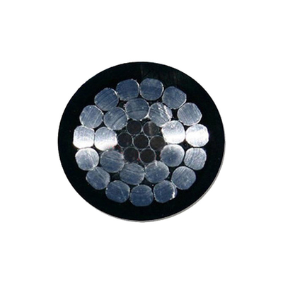 LGJ-210/25 Corne d'acier renforcée de fil d'aluminium enfilé ligne aérienne haute conductivité Norme nationale